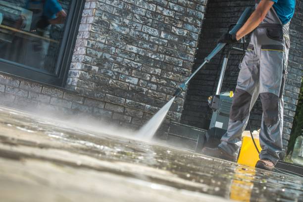 Best Sidewalk and Walkway Cleaning  in Riley, KS